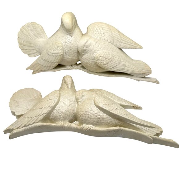 1977 Burwood Vtg 2 Pc Doves Wall Plaques Syroco Style Off-White Molded Plastic - Picture 1 of 10